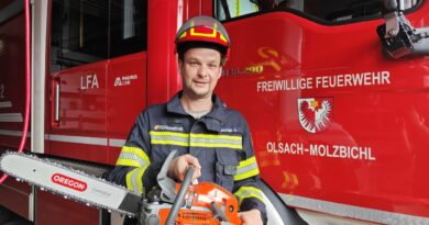 Motorsägenlehrgang erfolgreich absolviert Motorsägenlehrgang erfolgreich absolviert